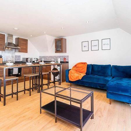 2 Bedroom Loft And Spacious Apt- One Choice Stays- Jq Birmingham Eksteriør bilde