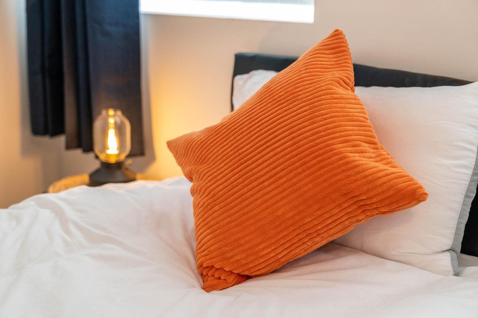 2 Bedroom Loft And Spacious Apt- One Choice Stays- Jq Birmingham Eksteriør bilde
